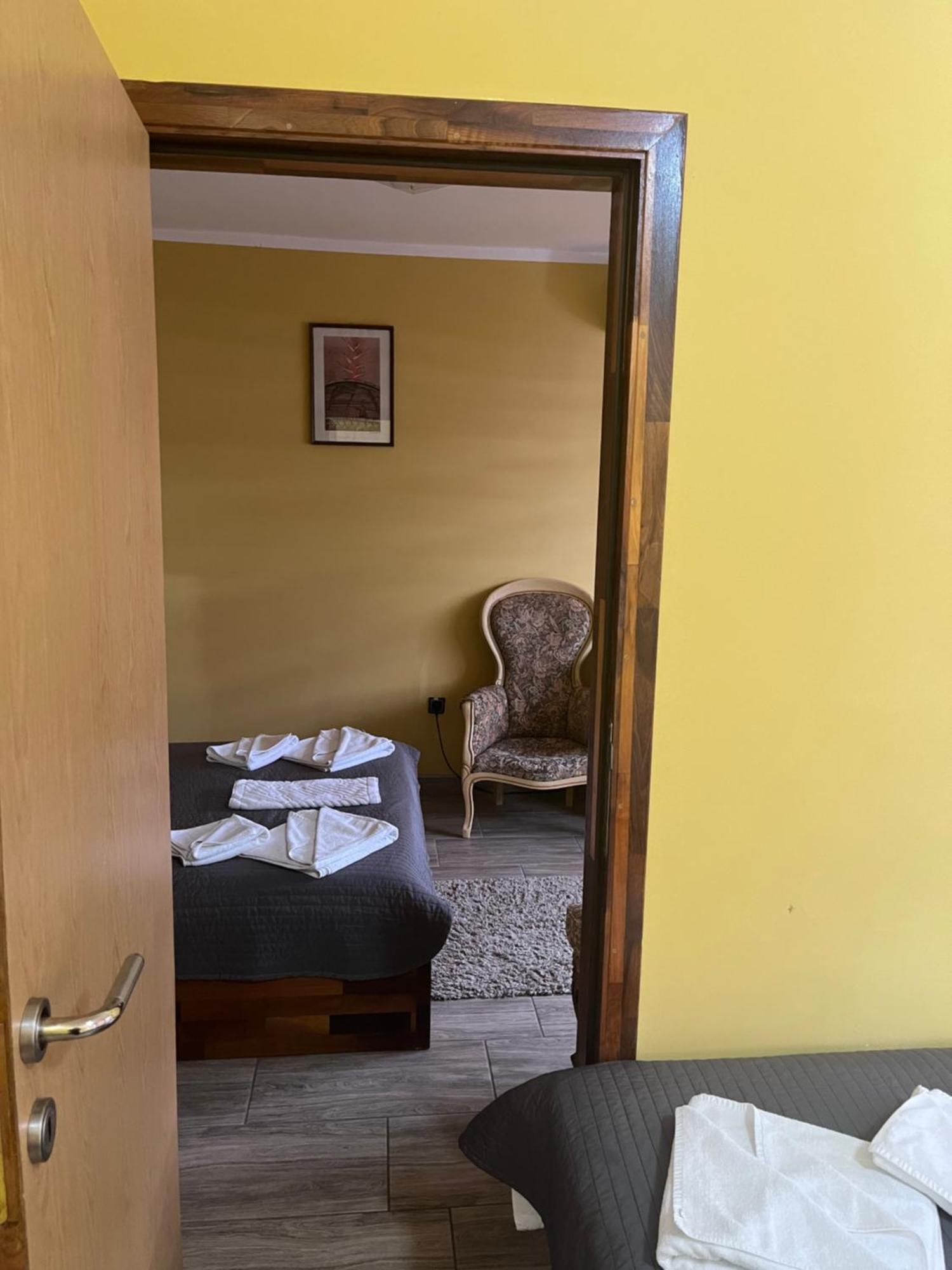 Hotel "Vir" Plana Mare Exterior foto