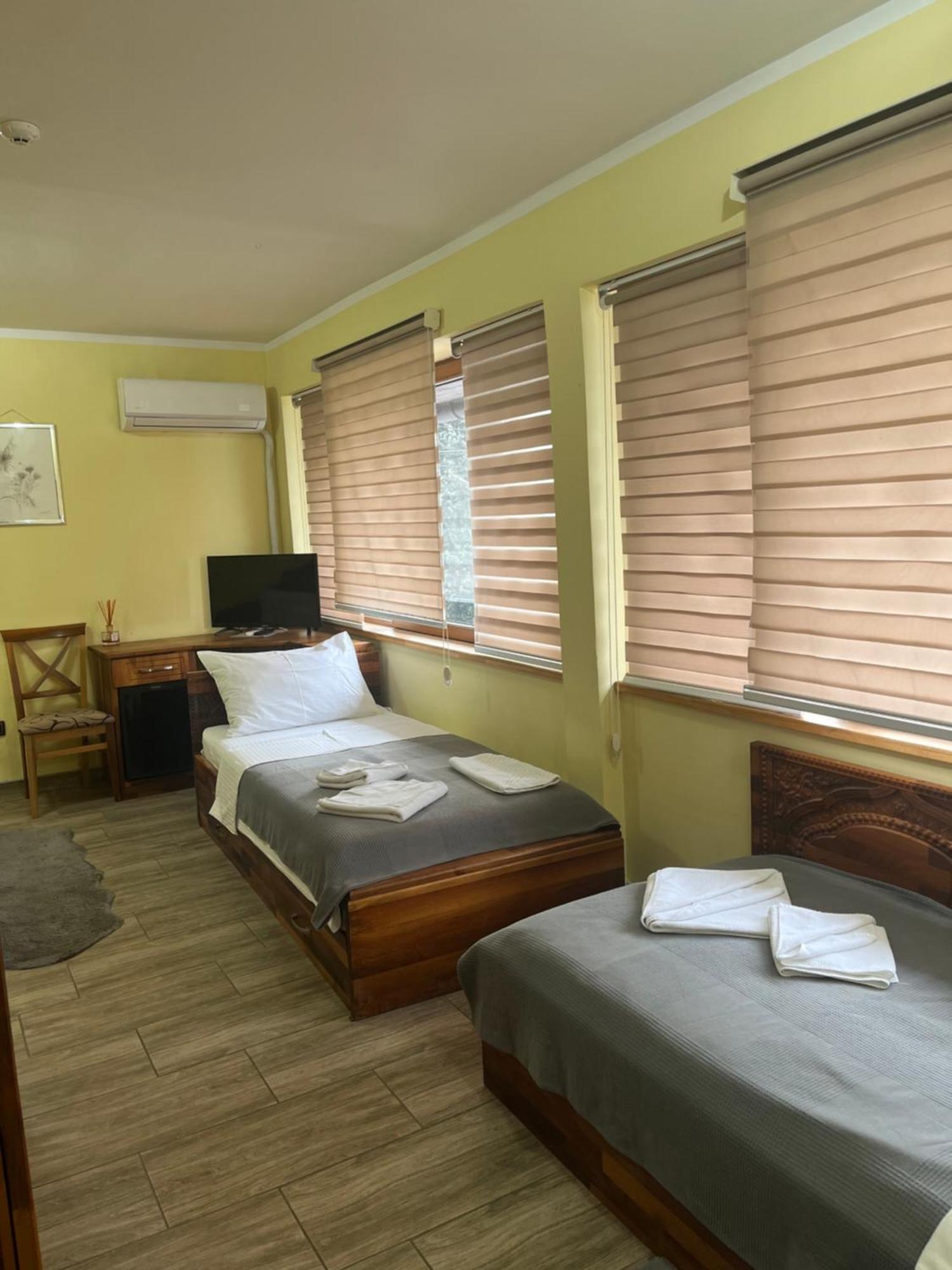Hotel "Vir" Plana Mare Exterior foto